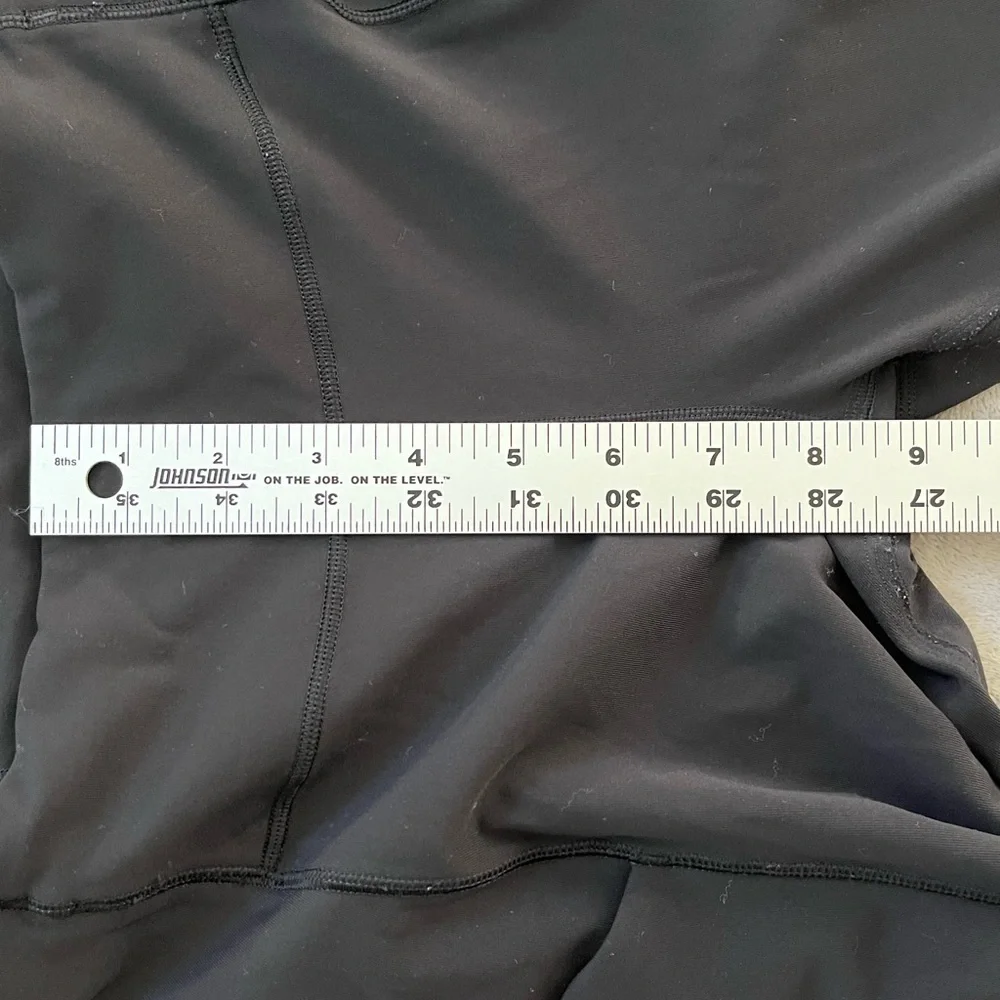 Lululemon Speed Up Crop 21